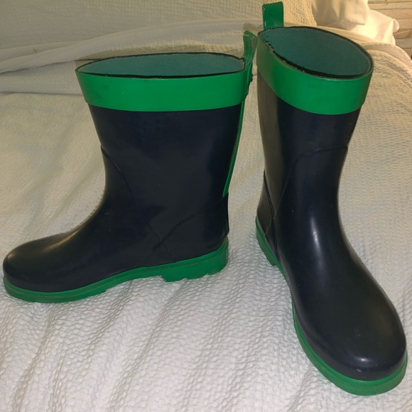 Dirty Laundry Rain Boots - Picture 2 of 4